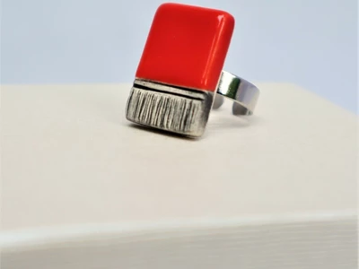 piros mázas kerámia gyűrű